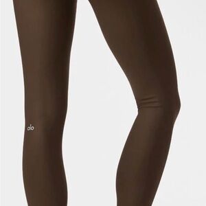 *NWT* ALO 7/8 High-Waste Airlift Yoga Espresso Leggings